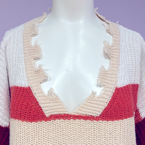 Shein Fringe Cropped Stylish Women's Oversized Sweater Size M Cool Design ! - Picture 4 of 8